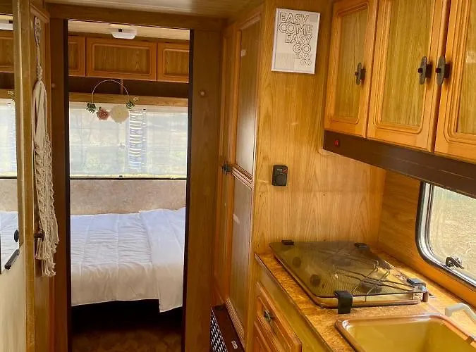 Parque de Campismo Beachfront Caravans