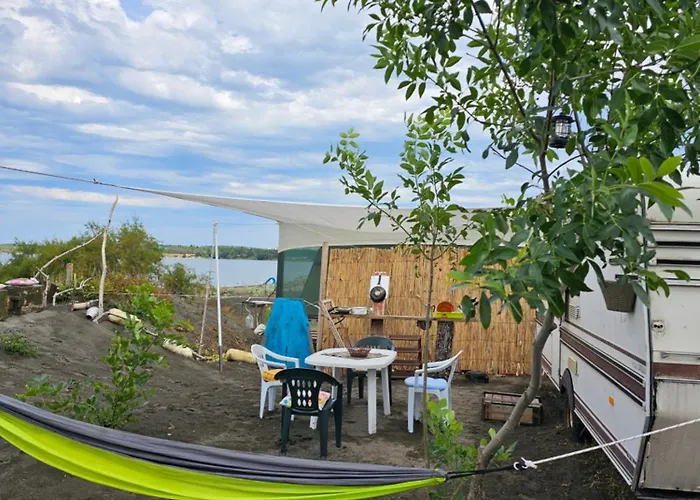 Parque de Campismo Beachfront Caravans Chernomorets