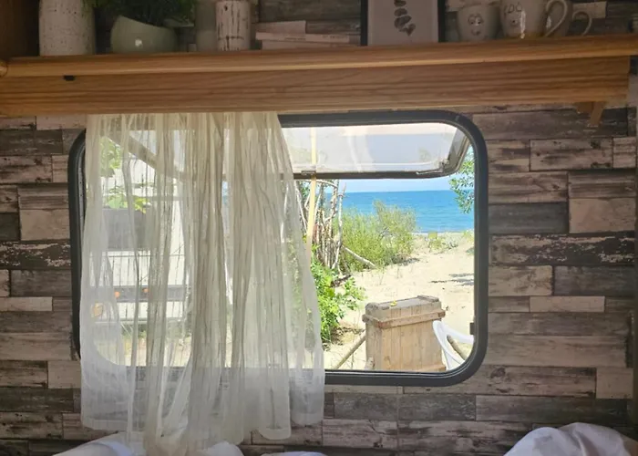 Beachfront Caravans * Chernomorets