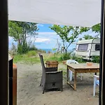 Beachfront Caravans キャンプ場 チェルノモレツ