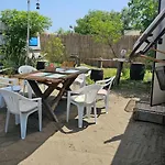 Beachfront Caravans キャンプ場