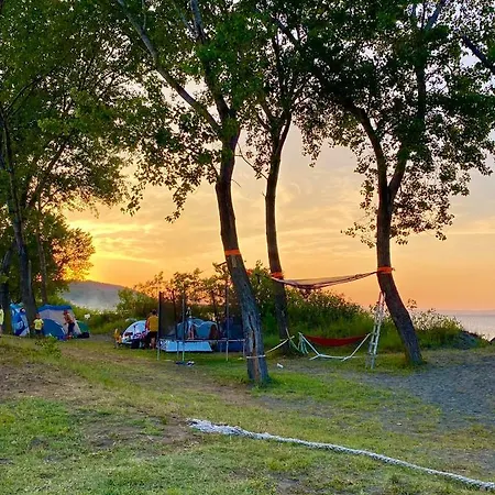 Campingplatz Beachfront Caravans *
