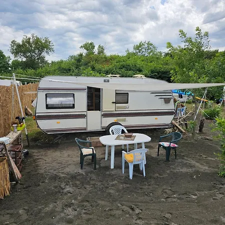 Beachfront Caravans Chernomorets