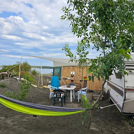 Campsite Beachfront Caravans Chernomorets