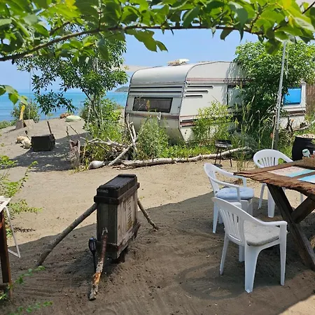 Beachfront Caravans Kemp *