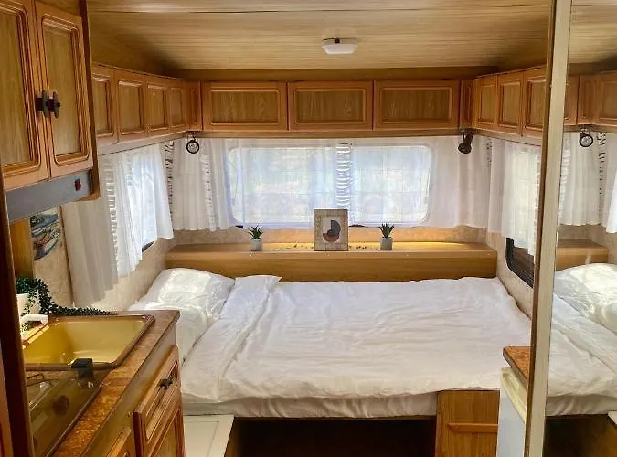 Beachfront Caravans * Черноморец