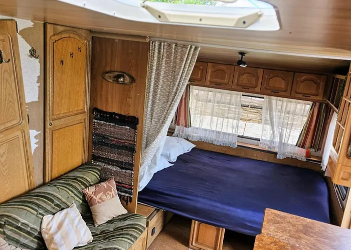 Campsite Beachfront Caravans *