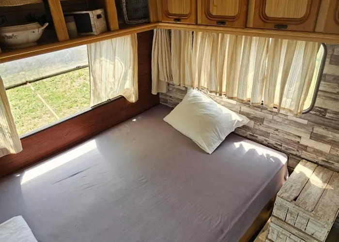 Къмпинг Beachfront Caravans