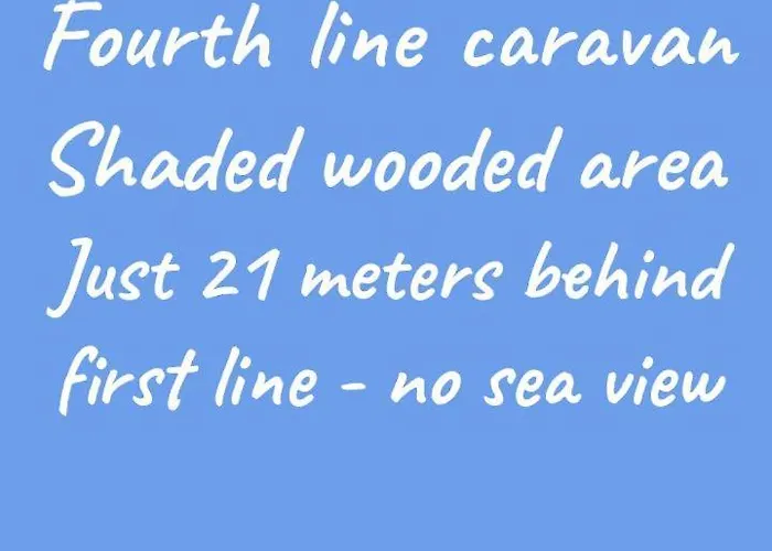 Beachfront Caravans Къмпинг